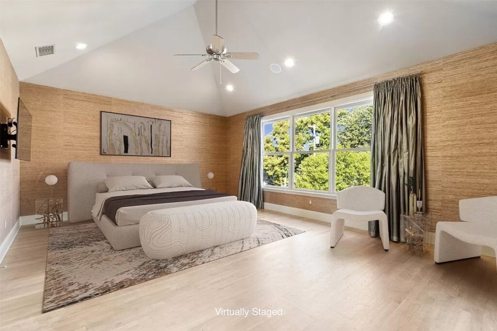 Virtual Home Staging Dallas Fort Worth where the furniture is virtually staged