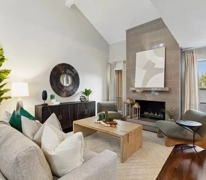 Home Staging for townhouse in Texas